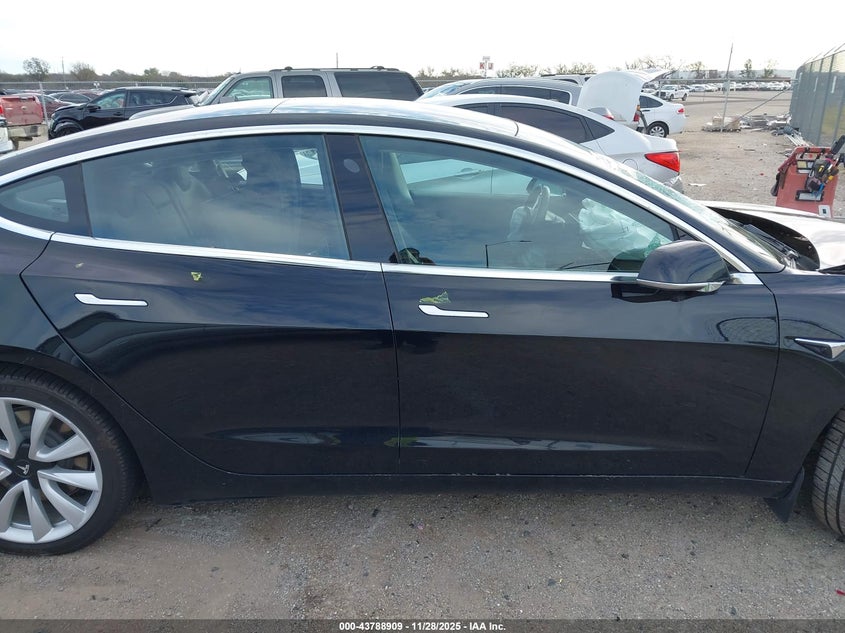 2018 Tesla Model 3 Long Range/Mid Range VIN: 5YJ3E1EA9JF171290 Lot: 43788909