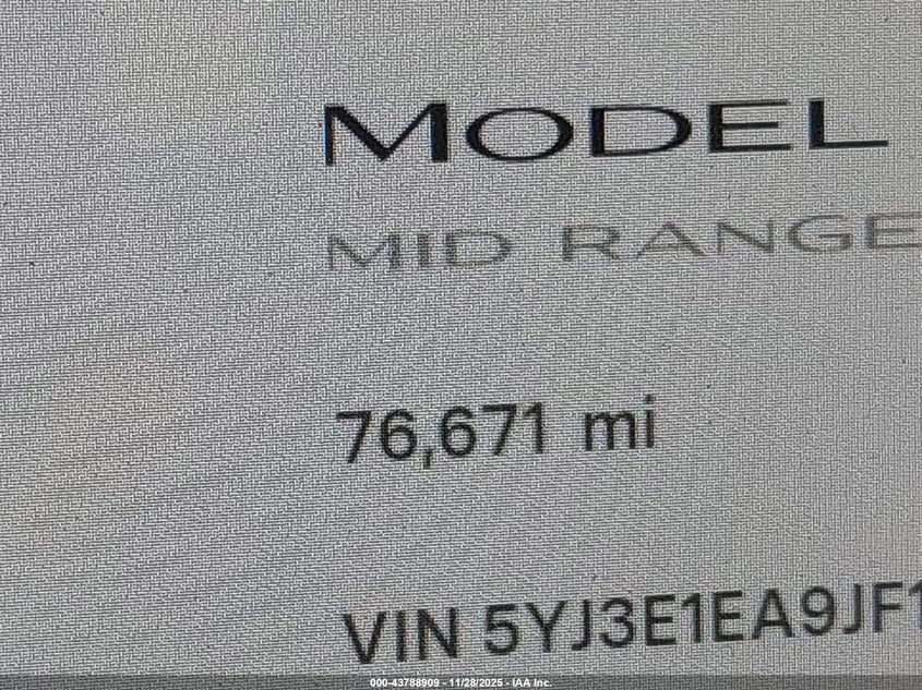 2018 Tesla Model 3 Long Range/Mid Range VIN: 5YJ3E1EA9JF171290 Lot: 43788909