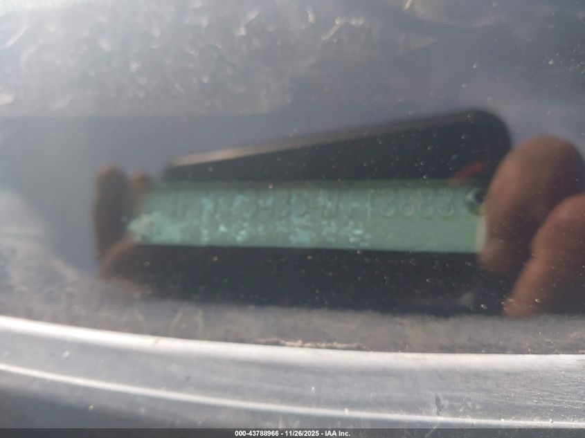 2004 Ford Focus Se VIN: 1FAFP34354W113883 Lot: 43788966