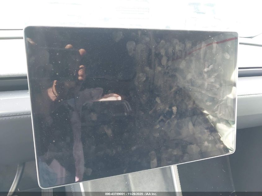 2026 Tesla Model Y Long Range Dual Motor All-Wheel Drive/Long Range Launch Series VIN: 7SAYGDEEXTA501042 Lot: 43789001