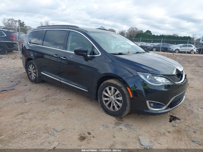CHRYSLER PACIFICA TOURING-L