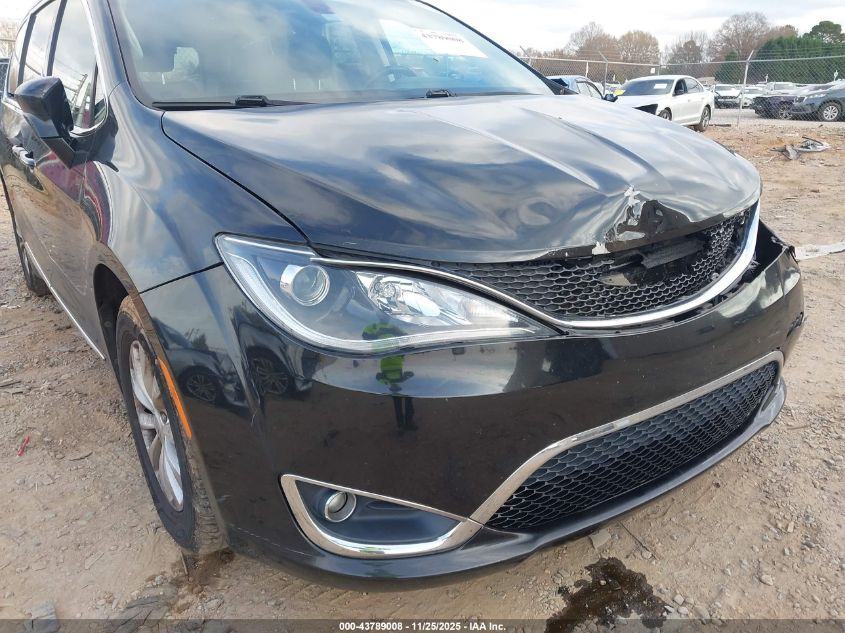 2017 Chrysler Pacifica Touring-L VIN: 2C4RC1BG1HR788061 Lot: 43789008