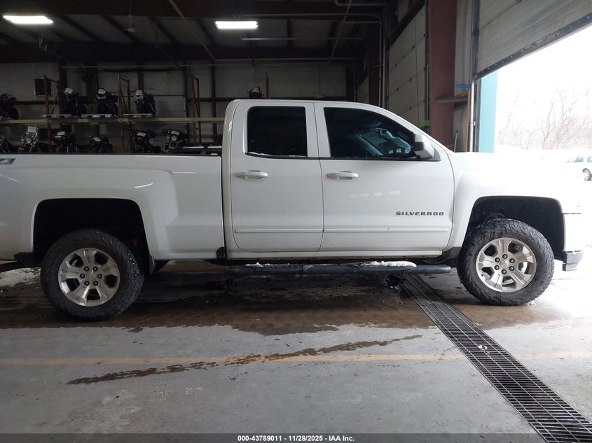 2016 Chevrolet Silverado 1500 2Lt VIN: 1GCVKREC9GZ329406 Lot: 43789011