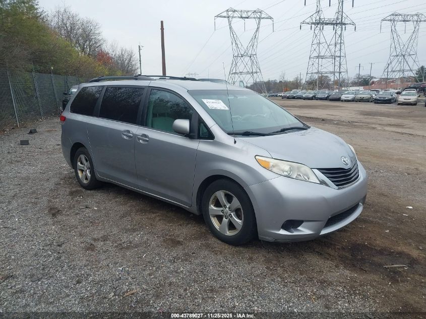 TOYOTA SIENNA LE V6 8 PASSENGER