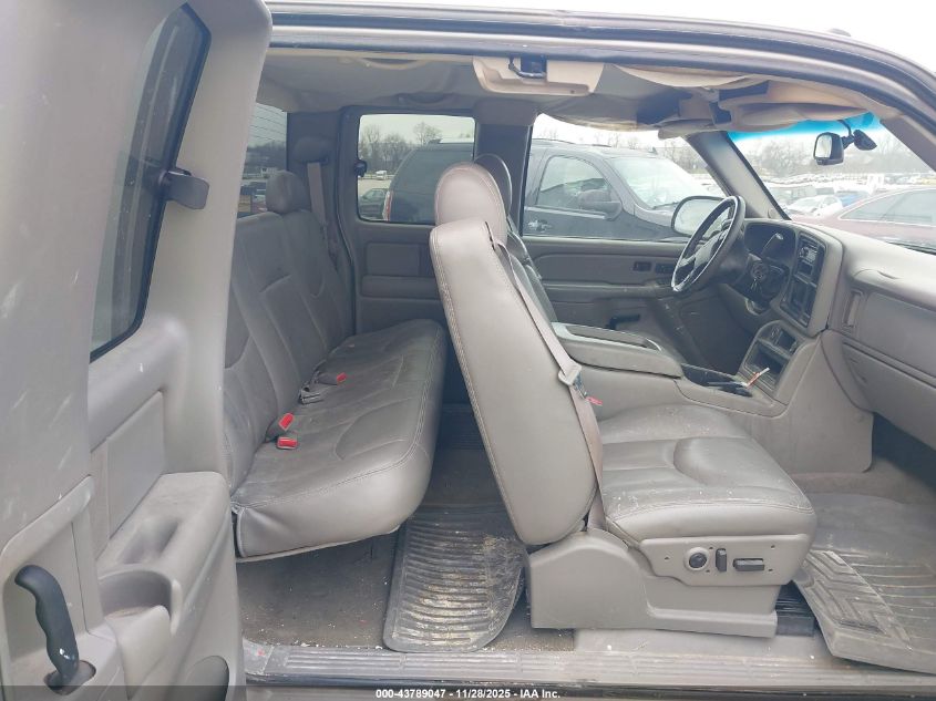 2004 Chevrolet Silverado 1500 Z71 VIN: 1GCEK19T84E268063 Lot: 43789047