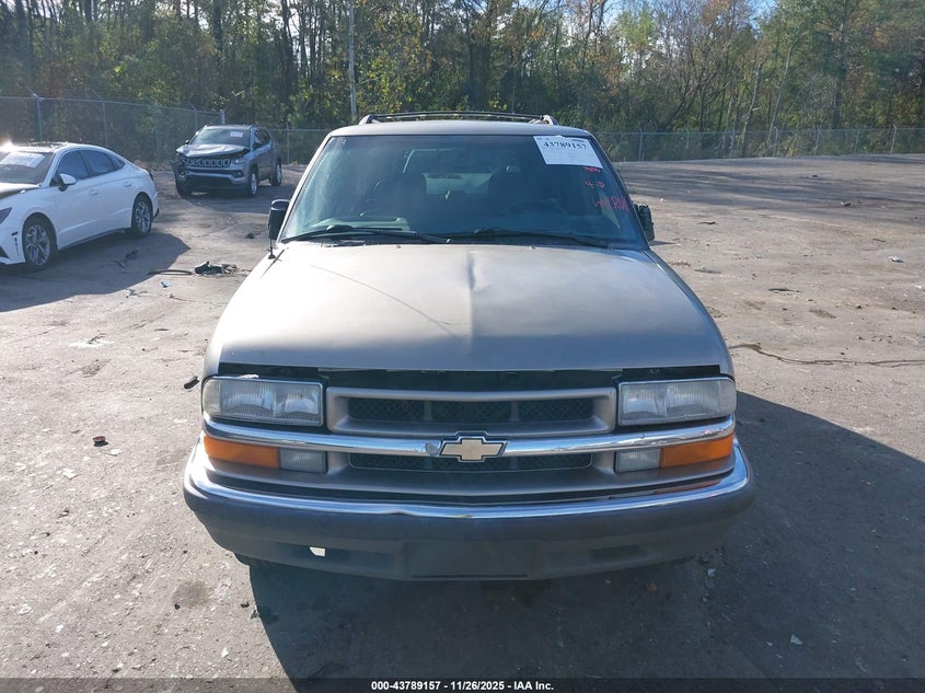 2001 Chevrolet Blazer Lt VIN: 1GNCS13W312120708 Lot: 43789157