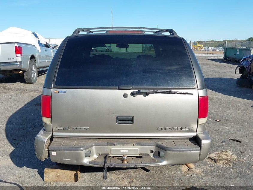 2001 Chevrolet Blazer Lt VIN: 1GNCS13W312120708 Lot: 43789157