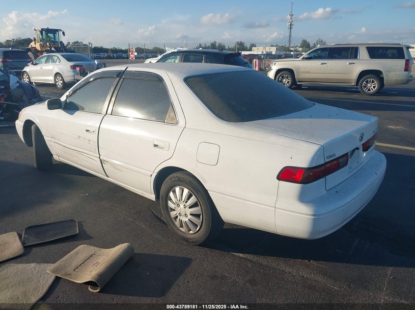 JT2BG22K0X0303989 1999 TOYOTA CAMRY photo no. 3