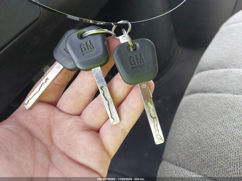 2016 Chevrolet Express 2500 Work Van VIN: 1GCWGAFF4G1335175 Lot: 43789200