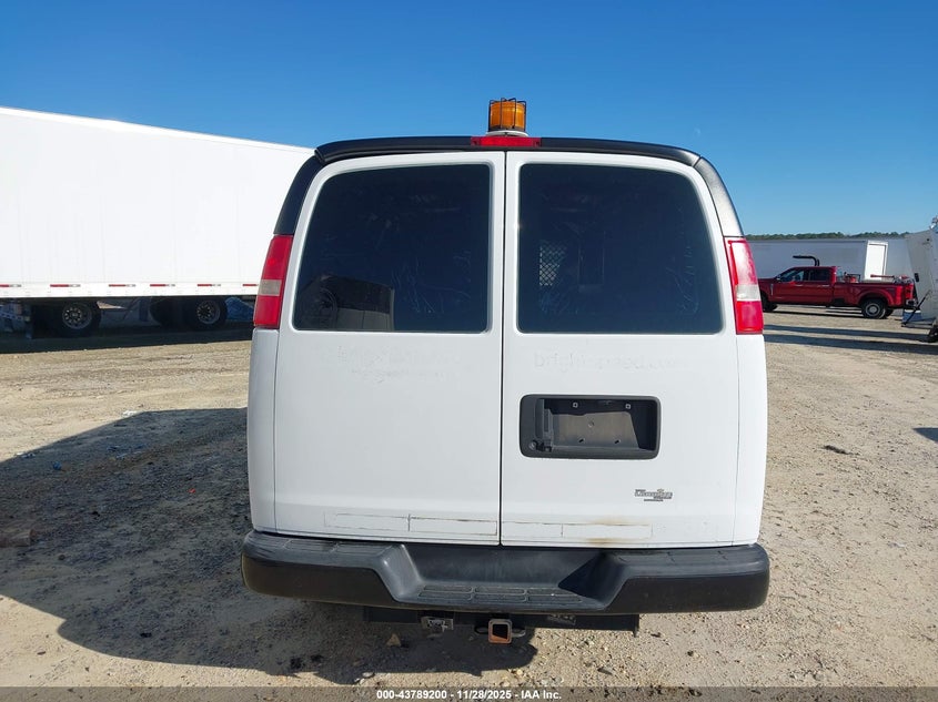 2016 Chevrolet Express 2500 Work Van VIN: 1GCWGAFF4G1335175 Lot: 43789200