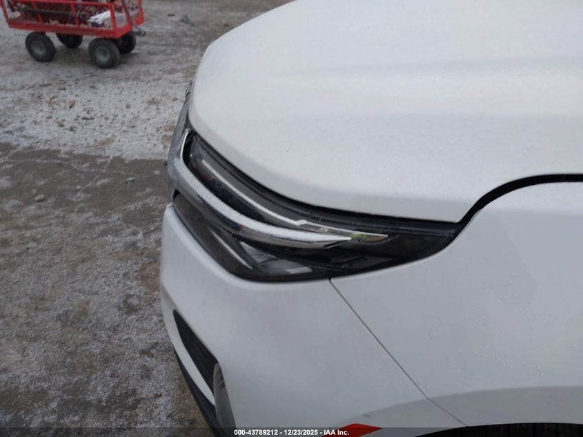 2023 CHEVROLET EQUINOX auction photo 6