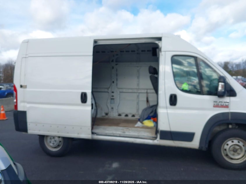 2020 Ram Promaster 1500 High Roof 136 Wb VIN: 3C6TRVBG5LE127159 Lot: 43789219