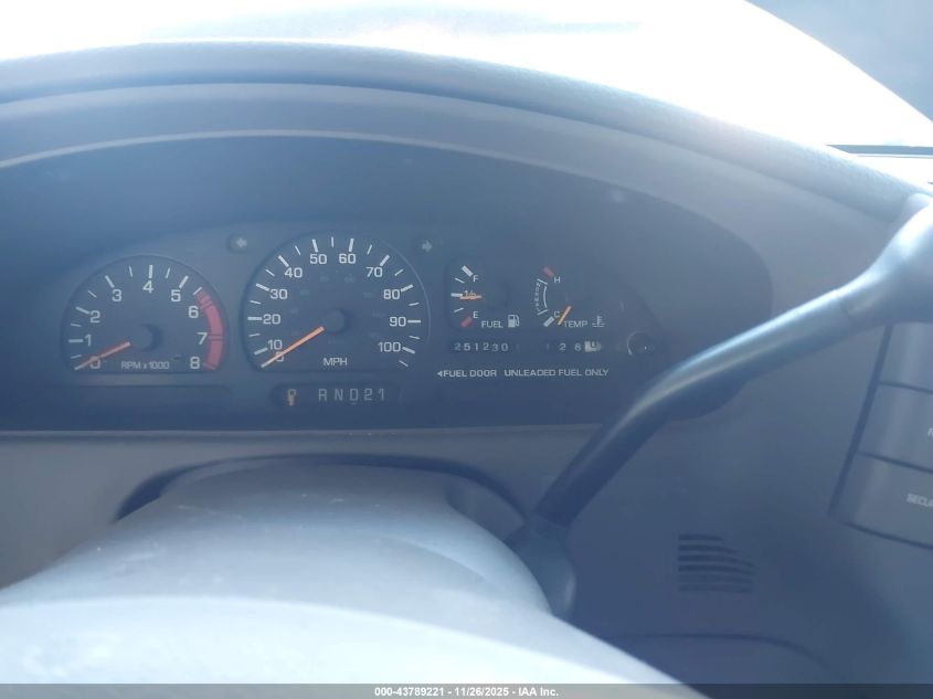 2000 Nissan Quest Gle/Gxe/Se-Cloth/Se-Leather VIN: 4N2XN11T2YD816997 Lot: 43789221