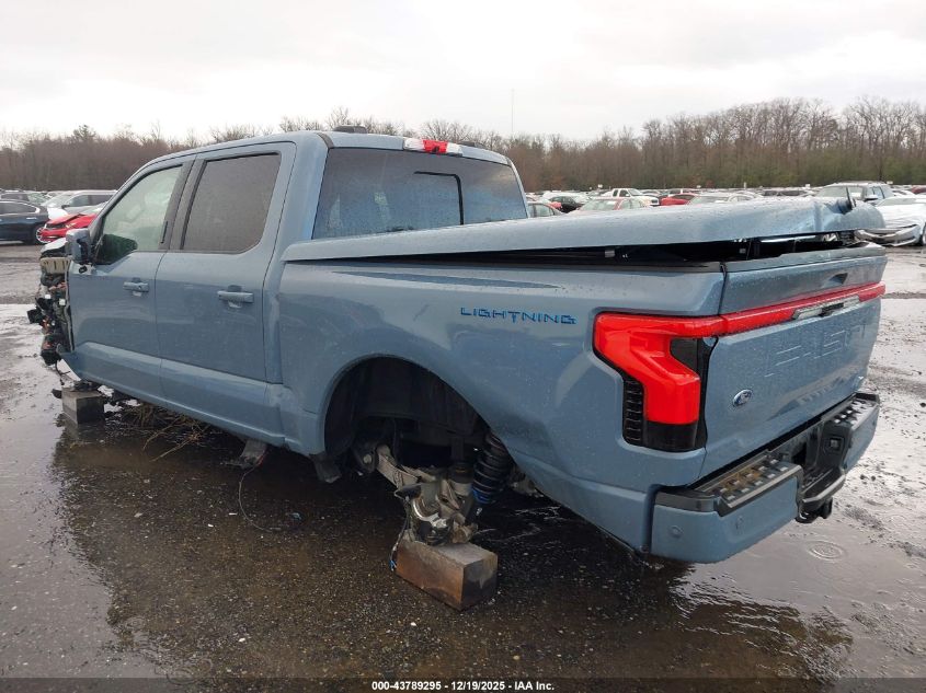 2023 Ford F-150 Lightning Platinum