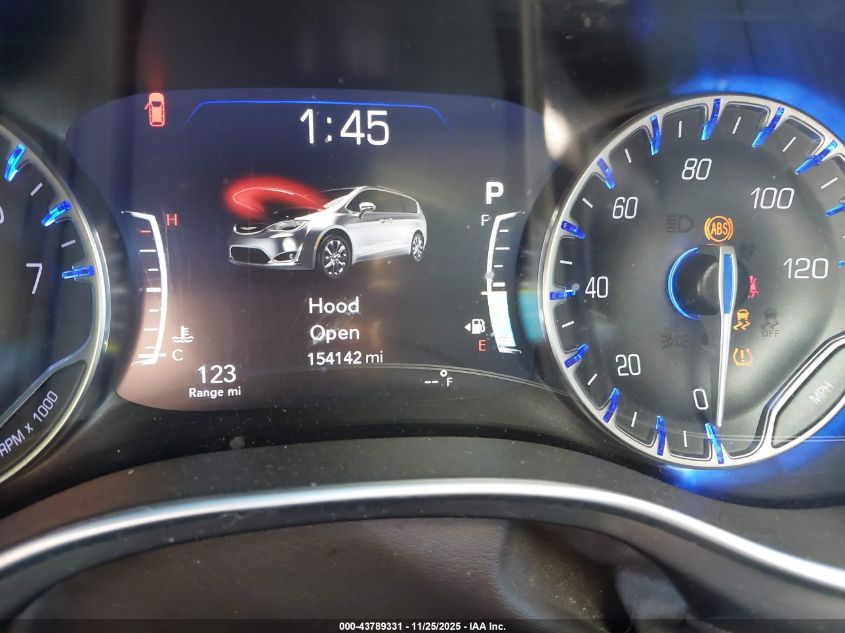 2017 Chrysler Pacifica Touring-L Plus VIN: 2C4RC1EG2HR506411 Lot: 43789331