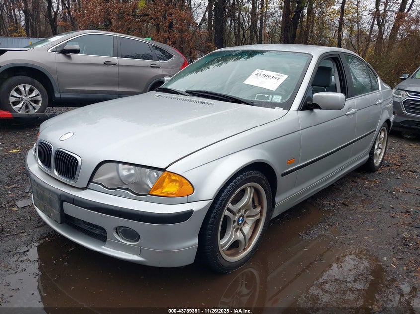WBAAV534X1FT00951 2001 BMW 3ER photo no. 2