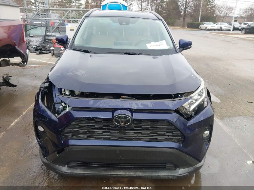 2019 Toyota Rav4 Xle VIN: JTMW1RFV5KD513061 Lot: 43789451
