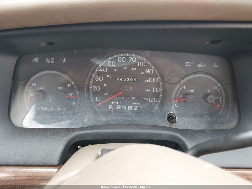 2004 Ford Crown Victoria Lx VIN: 2FAFP74WX4X135612 Lot: 43789490