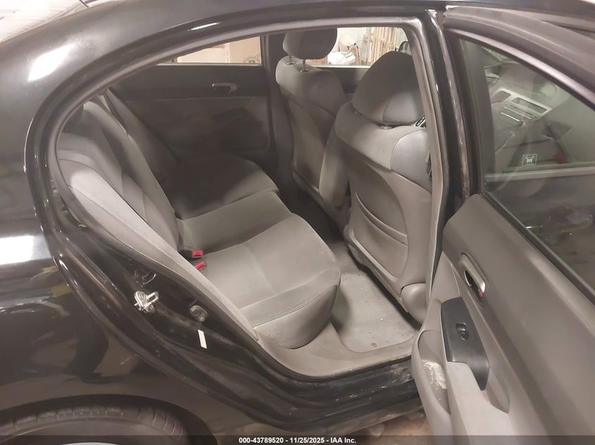 2007 Honda Civic Lx VIN: 1HGFA16517L129083 Lot: 43789520