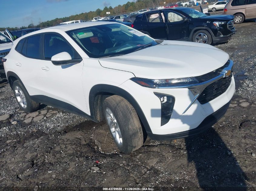 CHEVROLET TRAX FWD SP
