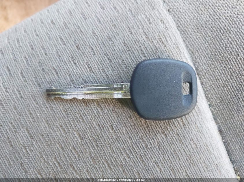 2003 Toyota Camry Le VIN: 4T1BE32K43U649349 Lot: 43789563