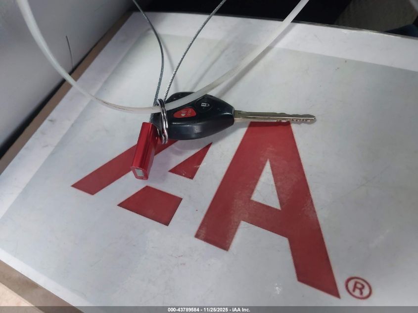 2007 Toyota Rav4 Limited V6 VIN: JTMBK31VX75025709 Lot: 43789584