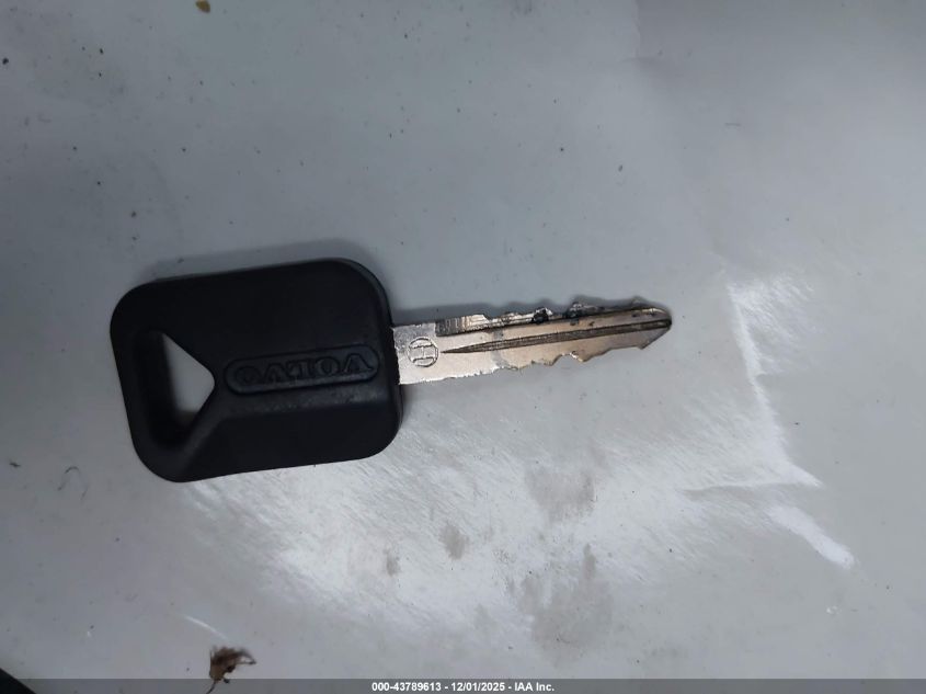 2015 Volvo Vn Vnl VIN: 4V4NC9EG0FN909069 Lot: 43789613