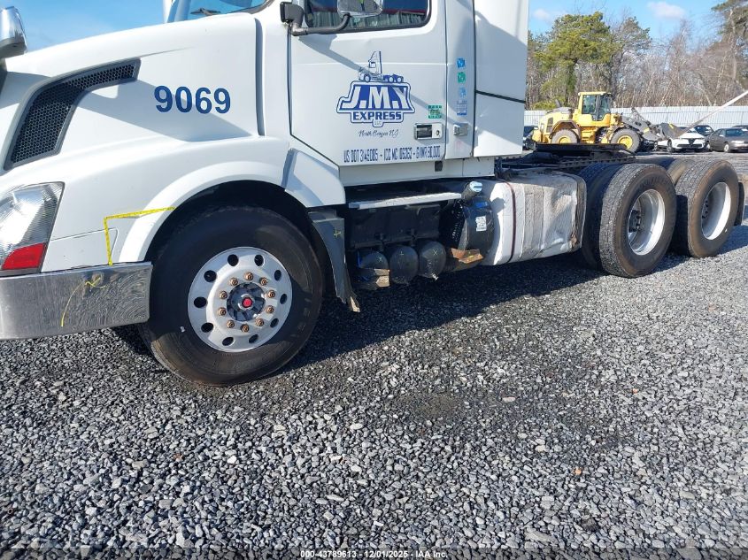 2015 Volvo Vn Vnl VIN: 4V4NC9EG0FN909069 Lot: 43789613