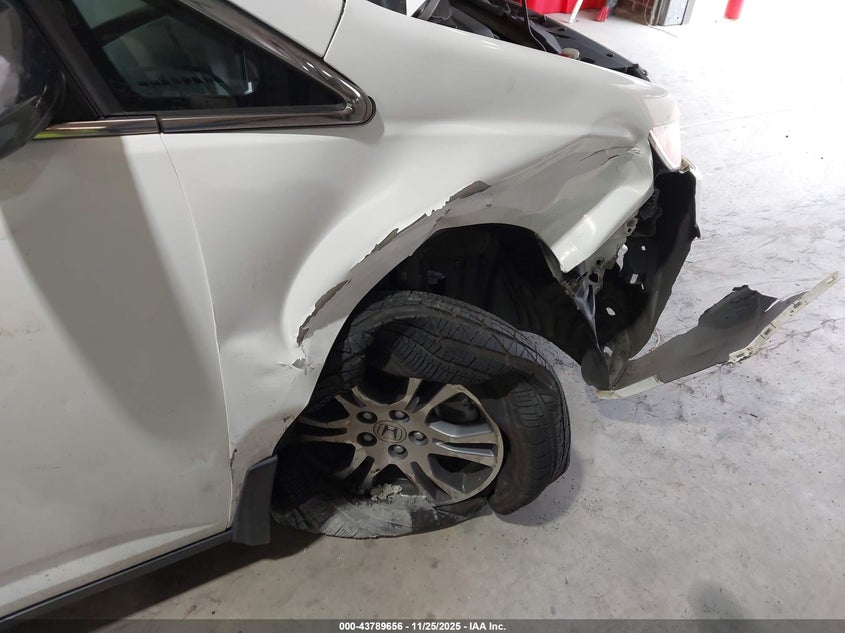 2011 Honda Odyssey Ex-L VIN: 5FNRL5H61BB041763 Lot: 43789656