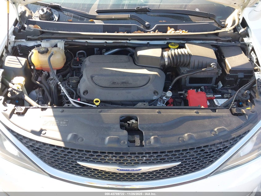 2020 Chrysler Pacifica Limited VIN: 2C4RC1GG8LR284463 Lot: 43789722