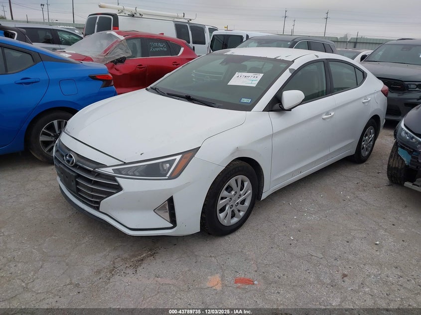 5NPD74LF5LH578137 2020 HYUNDAI ELANTRA photo no. 2