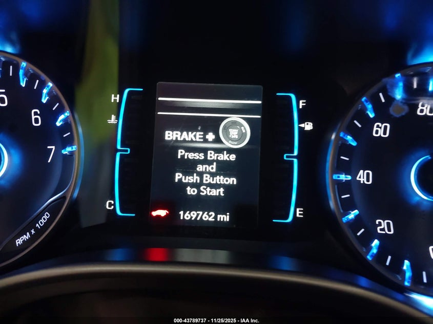 2017 Chrysler Pacifica Touring VIN: 2C4RC1DG8HR833624 Lot: 43789737