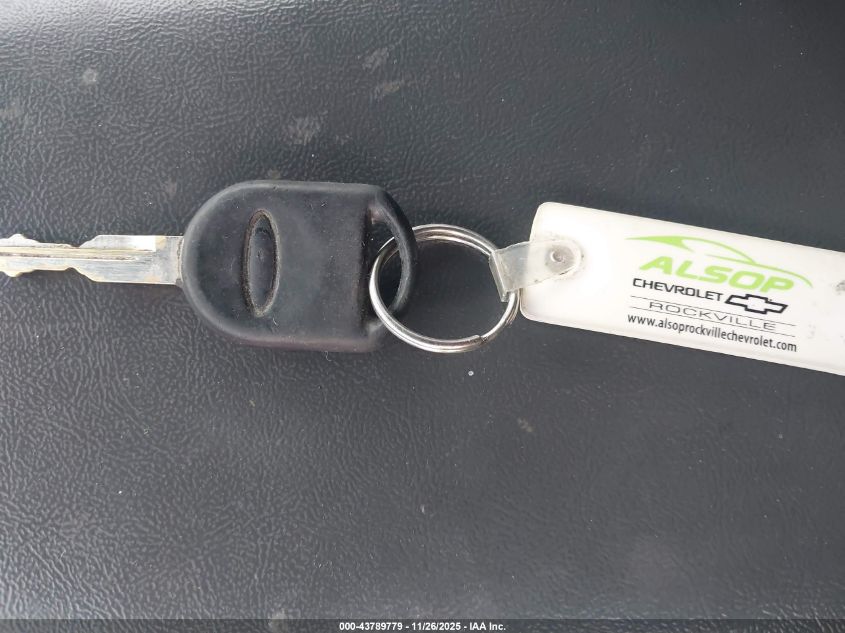 2003 Ford Explorer Sport Trac Xls/Xlt VIN: 1FMZU67E03UA89240 Lot: 43789779