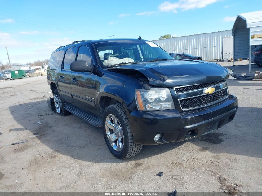 CHEVROLET SUBURBAN LT