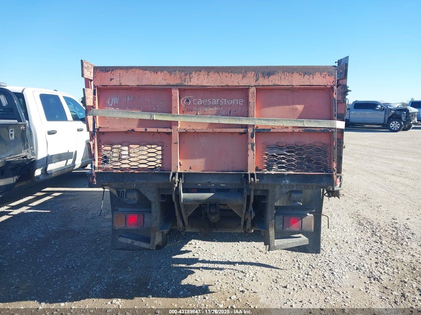 2000 GMC W4500 W45042 VIN: J8DC4B14XY7005884 Lot: 43789847