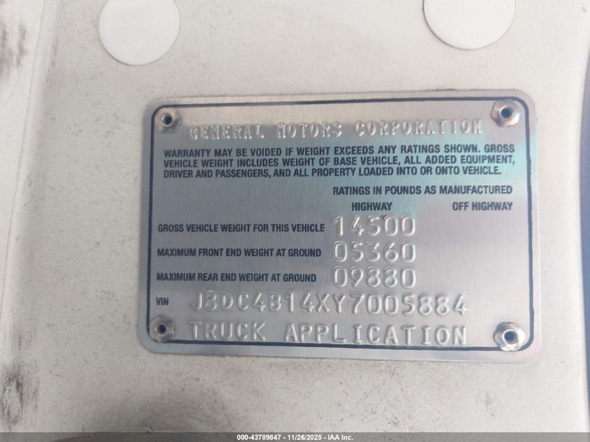 2000 GMC W4500 W45042 VIN: J8DC4B14XY7005884 Lot: 43789847