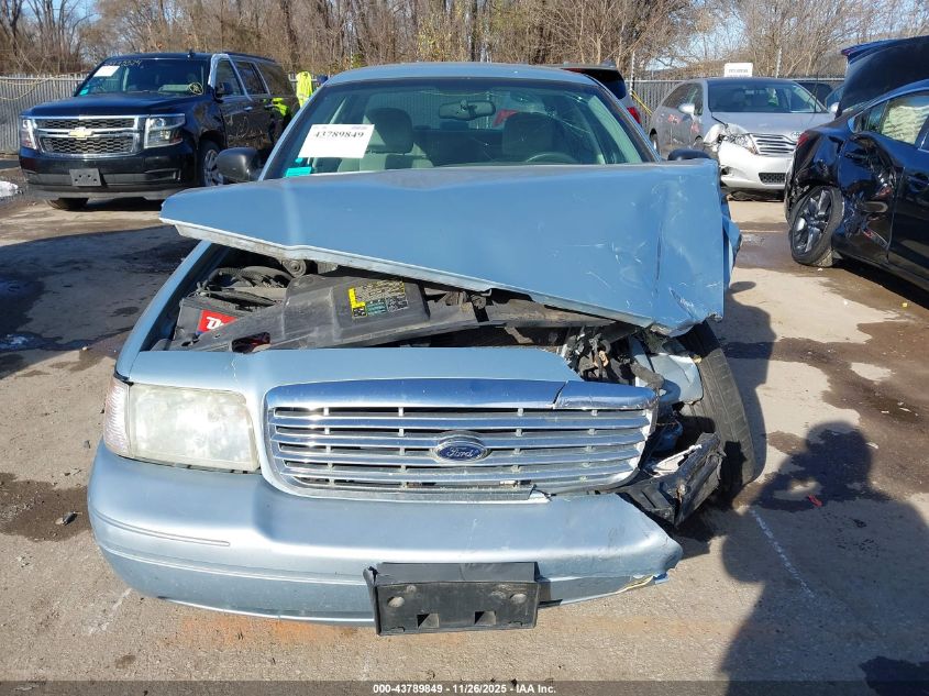 2005 Ford Crown Victoria Standard VIN: 2FAFP73W15X137865 Lot: 43789849