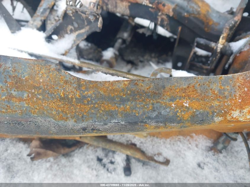 2021 Ford Escape Se VIN: 1FMCU9G68MUA04601 Lot: 43789865