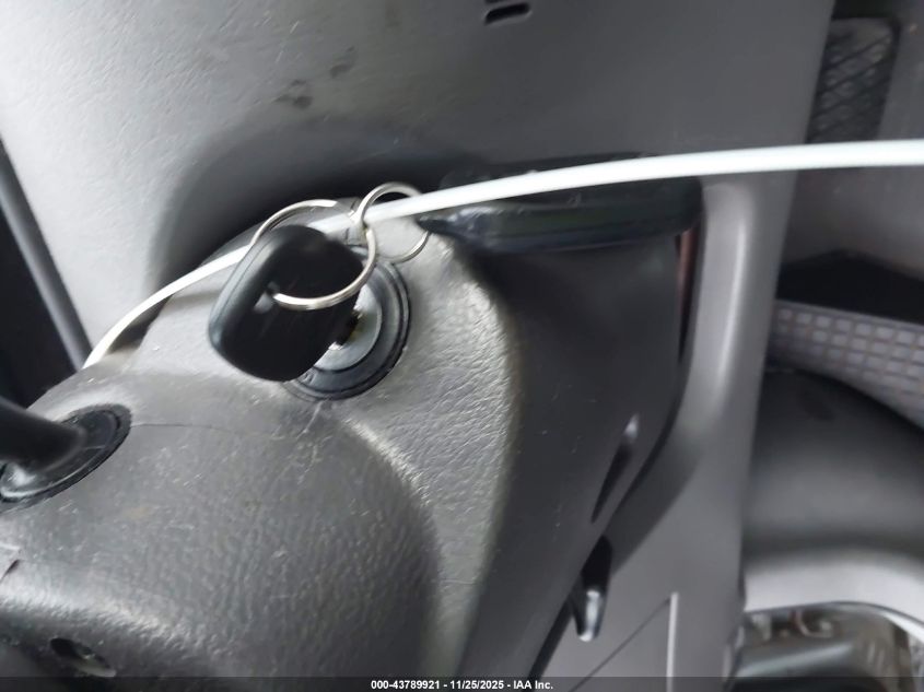 2008 Toyota Corolla Le VIN: 1NXBR32E88Z023731 Lot: 43789921