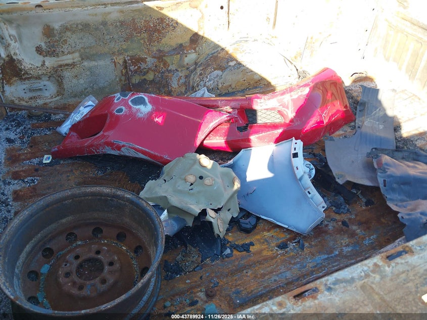 2005 Ford F-150 Stx/Xl/Xlt VIN: 1FTRF12295NA64445 Lot: 43789924