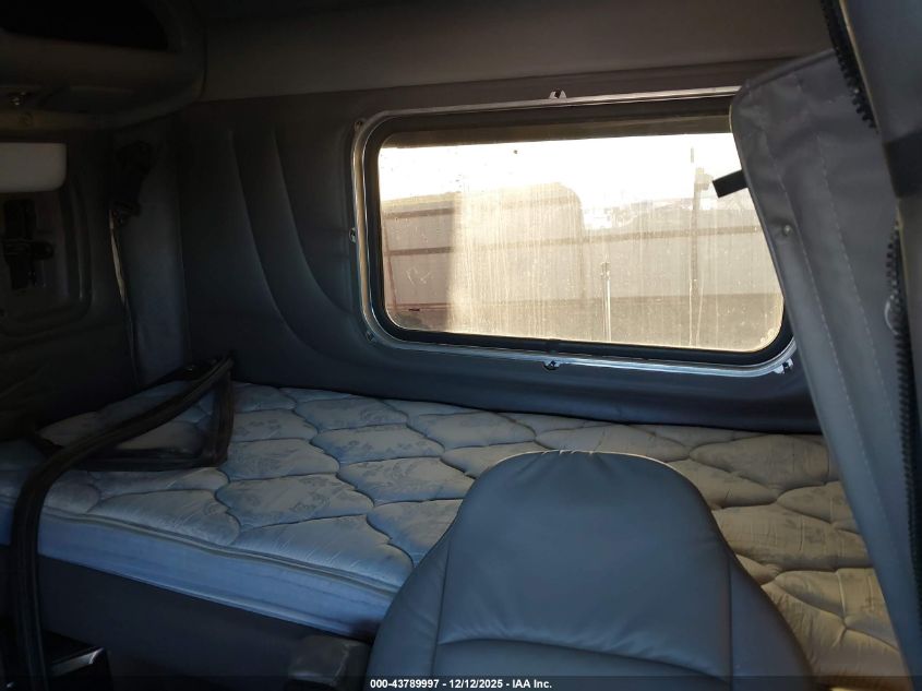 2017 Peterbilt 389 VIN: 1NPXGGGG70D454088 Lot: 43789997