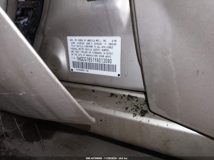 2000 Honda Accord 3.0 Ex VIN: 1HGCG1651YA013090 Lot: 43790068