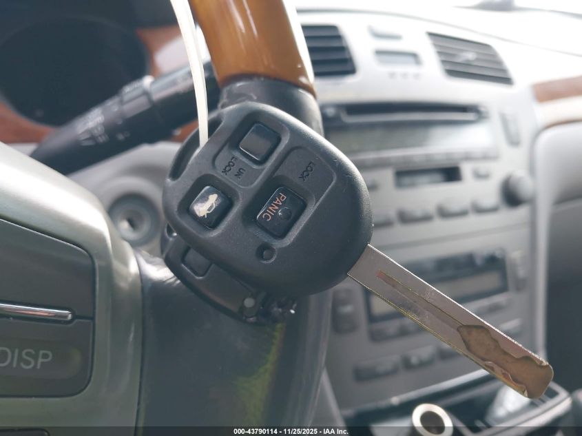 2005 Lexus Es 330 VIN: JTHBA30G055095818 Lot: 43790114