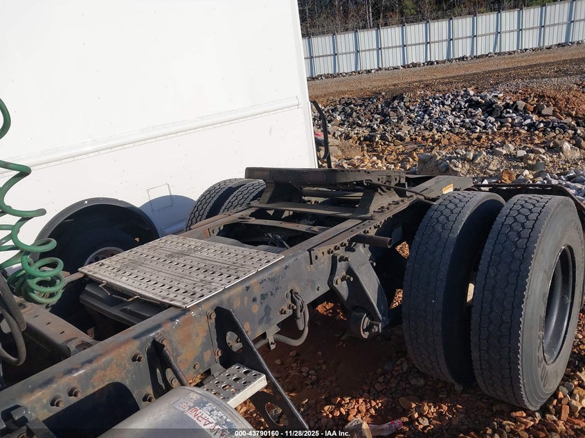 2007 Freightliner Conventional Columbia VIN: 1FUBA5CGX7LY39814 Lot: 43790160