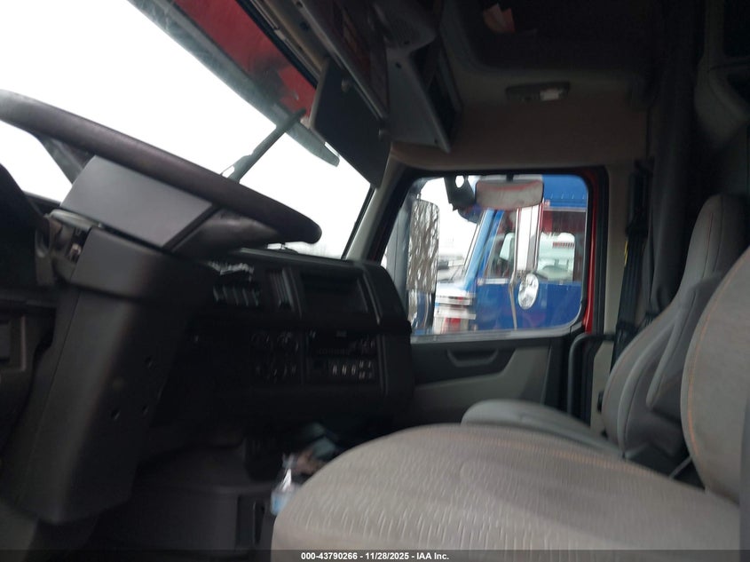 2019 Volvo Vnl VIN: 4V4NC9EH9KN205195 Lot: 43790266