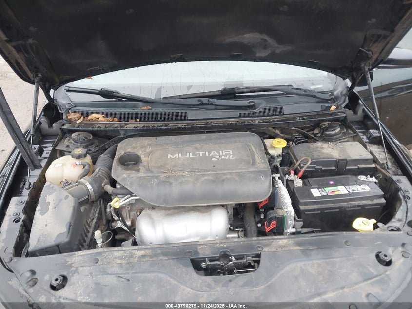 2016 Chrysler 200 Limited VIN: 1C3CCCAB5GN107035 Lot: 43790279