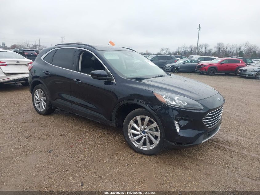 FORD ESCAPE TITANIUM