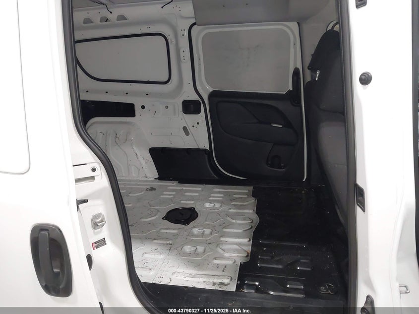 2022 Ram Promaster City Cargo Van VIN: ZFBHRFAB2N6W58874 Lot: 43790327