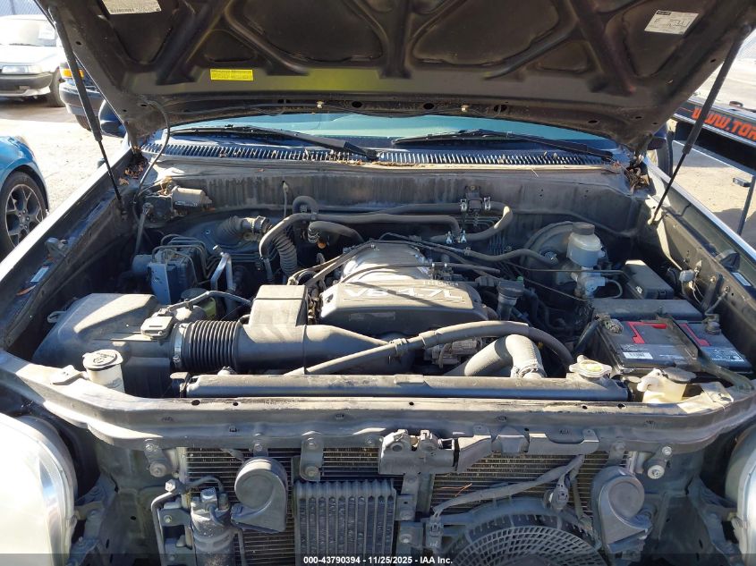 2001 Toyota Sequoia Sr5 V8 VIN: 5TDBT44A71S031741 Lot: 43790394