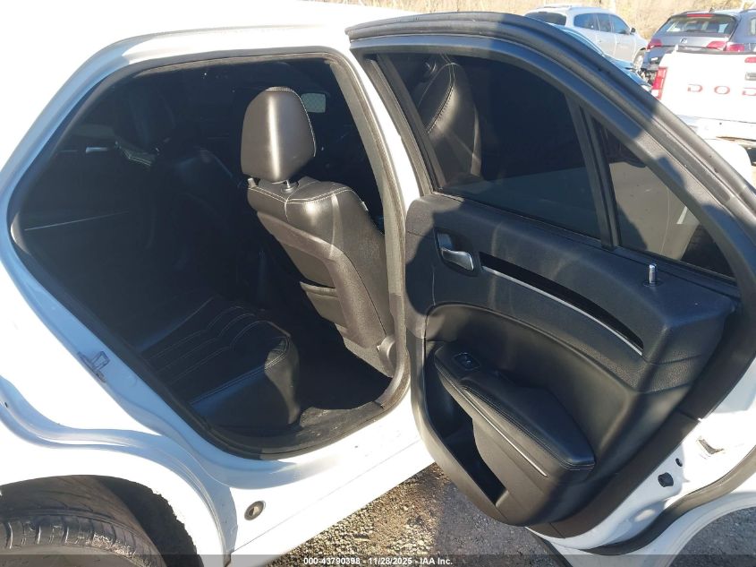 2018 Chrysler 300 300S VIN: 2C3CCABG8JH142828 Lot: 43790398